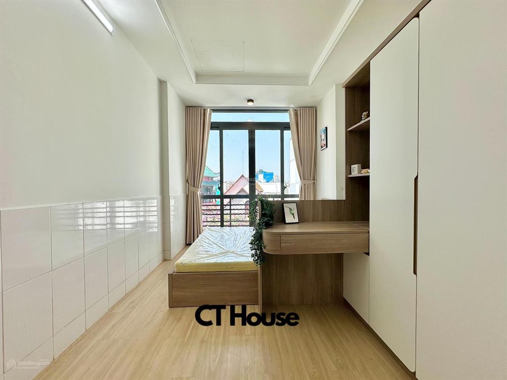 Cho thuê căn hộ studio full nội thất 35m2 có ban công ngay gần chợ bà chiểu đường hoàng hoa thám