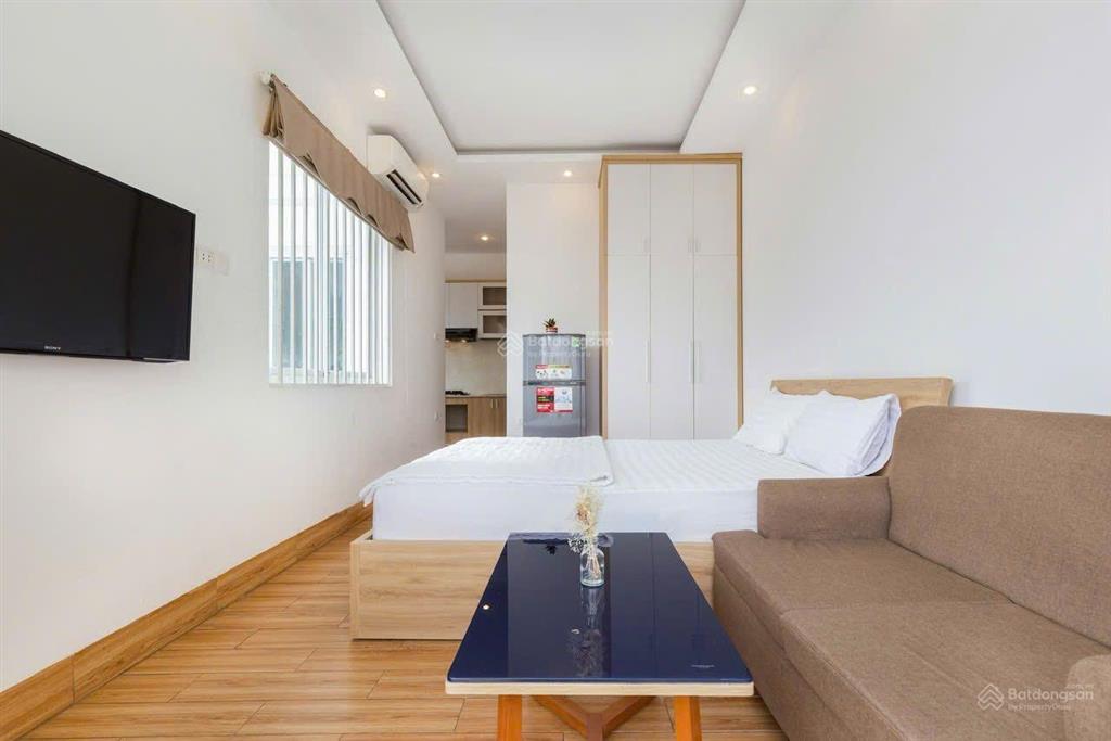 Cho thuê căn hộ 1 phòng ngủ + 1 pk 45m2 50m2 full nội thất, ban công khu vực trung tâm phú nhuận