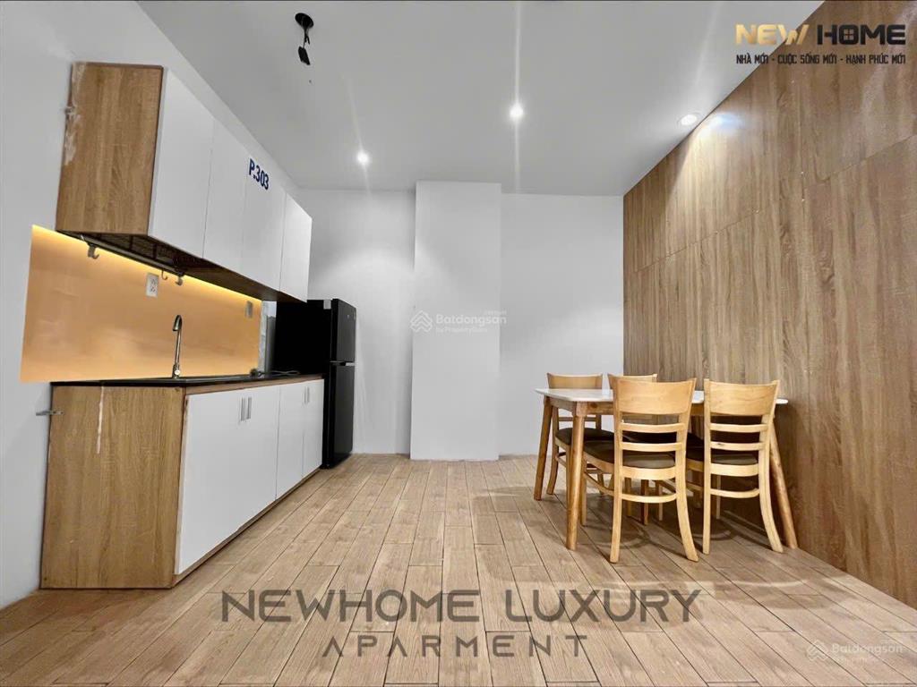 Cho thuê căn hộ 1 phòng ngủ + 1 pk 45m2 50m2 full nội thất, ban công khu vực trung tâm phú nhuận