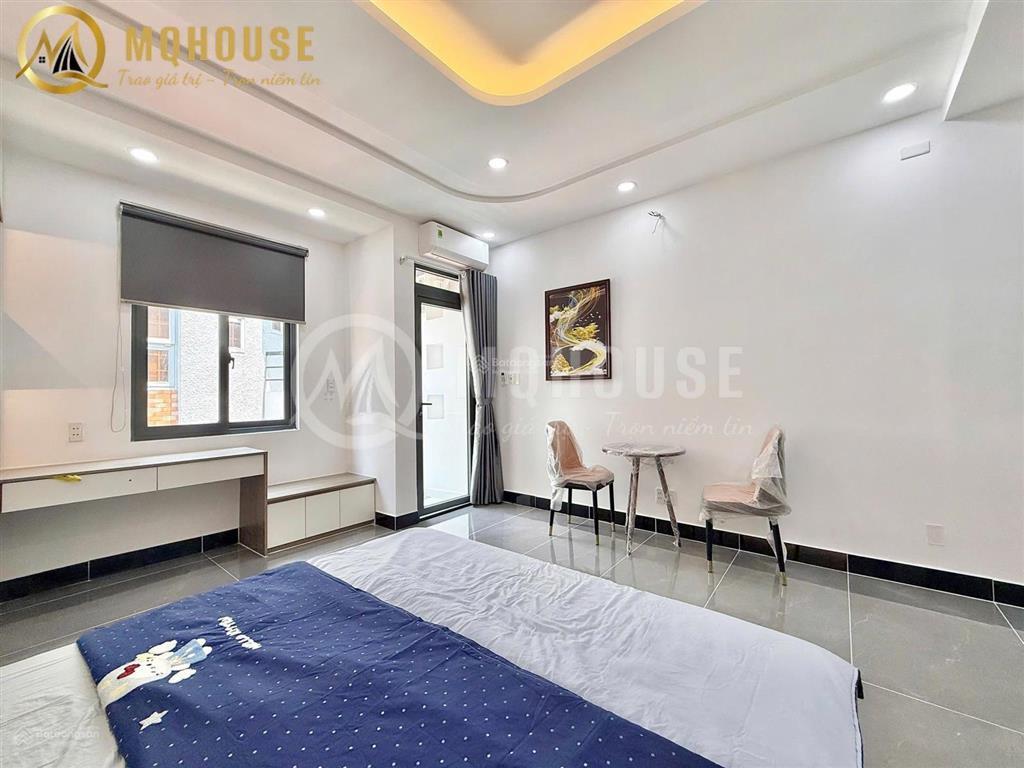 Khai trương căn hộ studio ban công, cửa sổ 35m2 ngay ngã 4 phú nhuận. full nt xách vali vào ở
