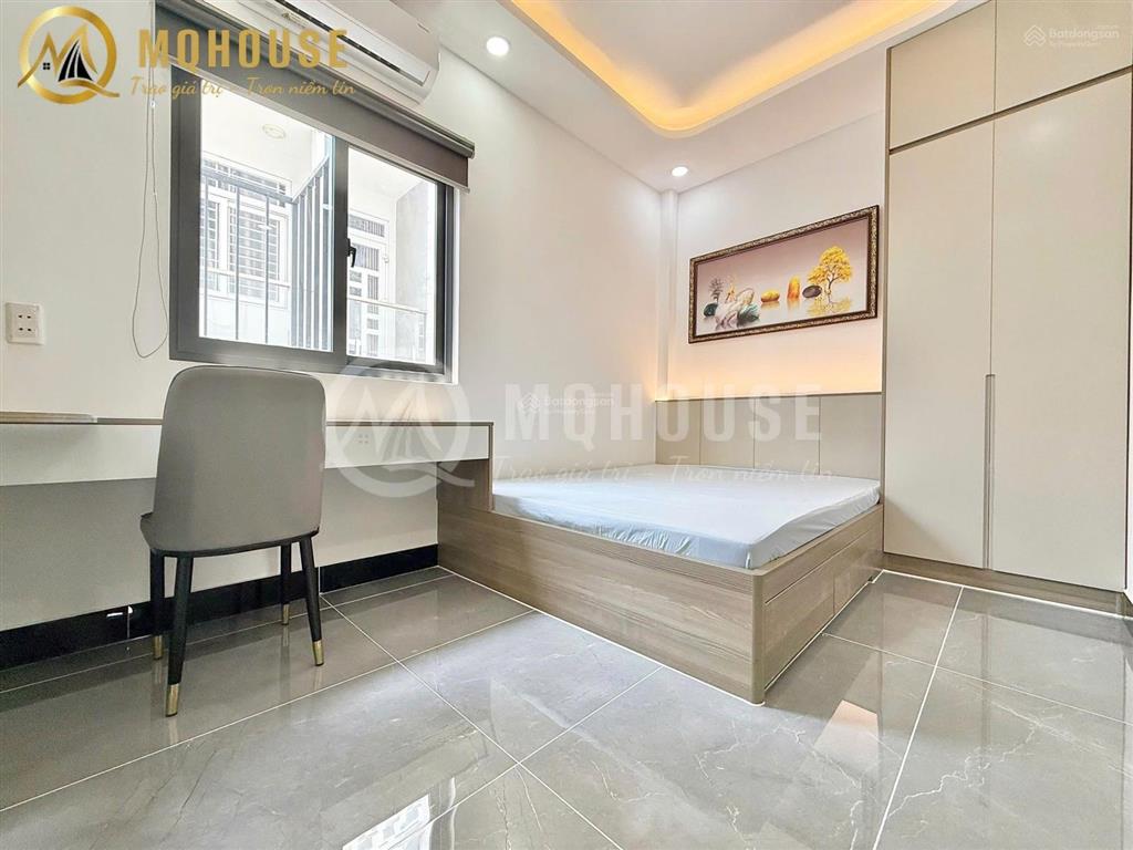 Khai trương căn hộ studio ban công, cửa sổ 35m2 ngay ngã 4 phú nhuận. full nt xách vali vào ở