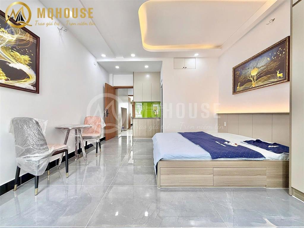 Khai trương căn hộ studio ban công, cửa sổ 35m2 ngay ngã 4 phú nhuận. full nt xách vali vào ở