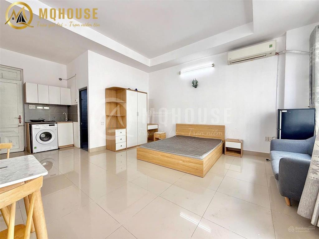 Cho thuê căn hộ ban công 40m2 full nội thất tiện nghi. công viên lê thị riêng, oto tới nhà