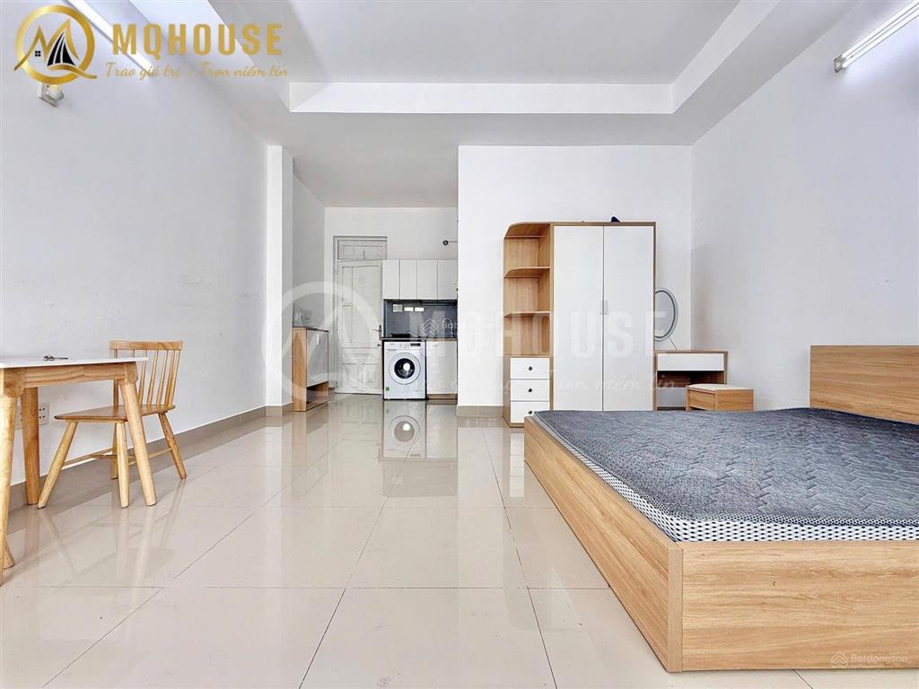 Cho thuê căn hộ ban công 40m2 full nội thất tiện nghi. công viên lê thị riêng, oto tới nhà