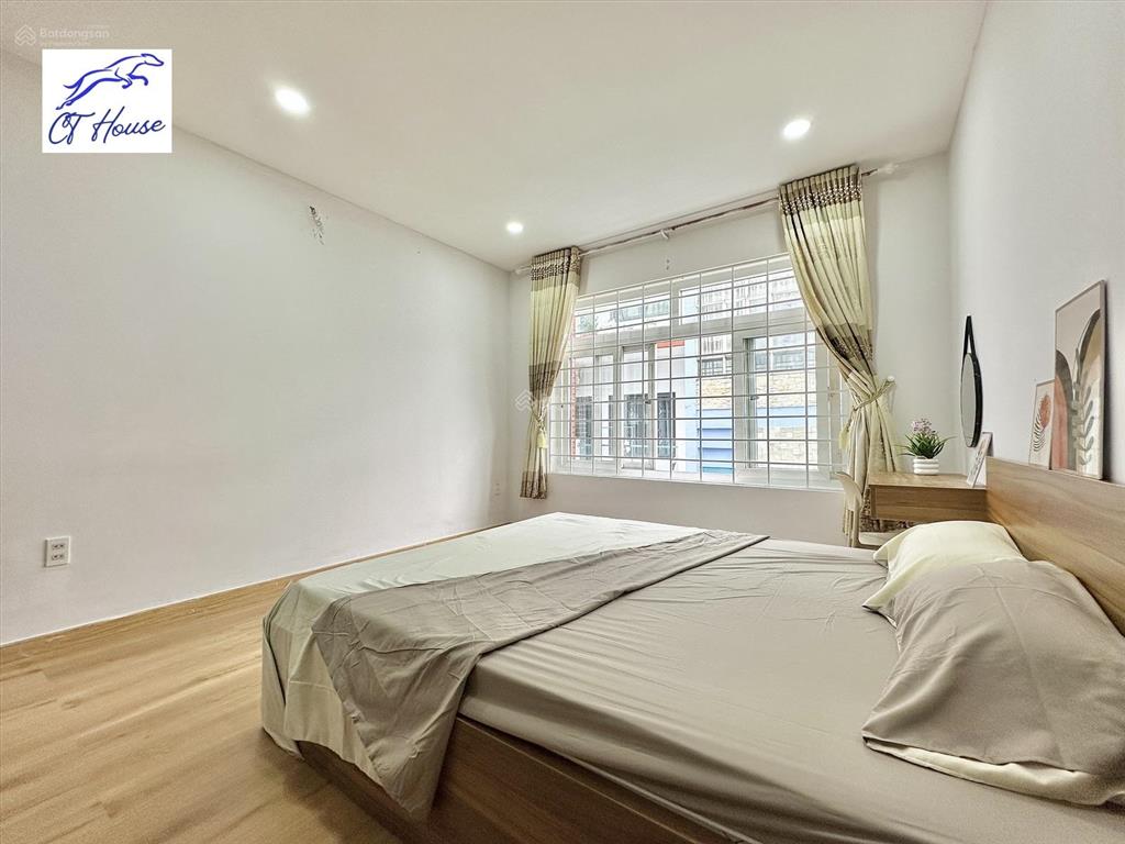 Cho thuê căn hộ 40m2 full nt mới ngay nguyễn hữu cảnh, gần the manor. phù hợp ở 1  2 người