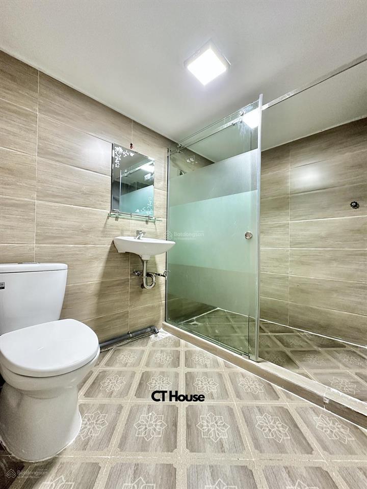 Cho thuê căn hộ 1pn ban công, tách bếp 35m2 full nội thất. ngay cầu bông đường lê văn duyệt giáp q1