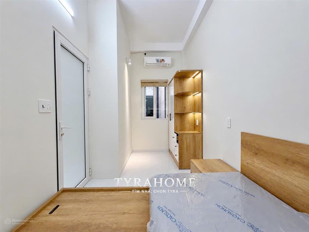 Khai trương 1 phòng ngủ tách bếp, ban công 40m2, giặt riêng, nội thất mới 100% khu nguyễn văn trỗi