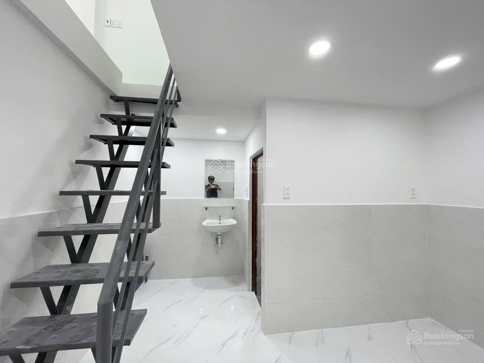 Bán gấp nhà hxh 59 đường mã lò 4x8.4m có lửng giá 3.68 tỷ giá tốt  0909 273 ***