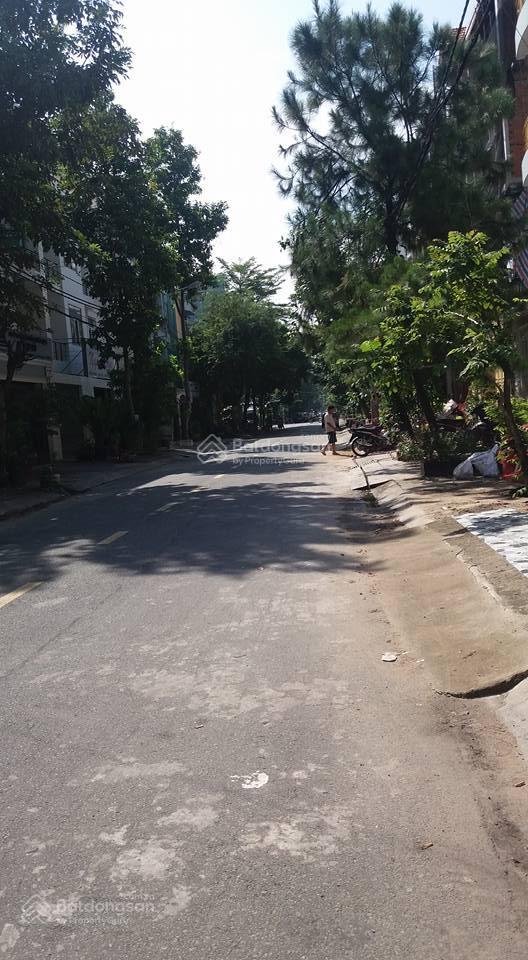 Bán nhà mt đường 28 khu ao sen tên lửa 4,5x20m 3 lầu giá 13 tỷ gần aeon (giá tốt)  0909 273 ***