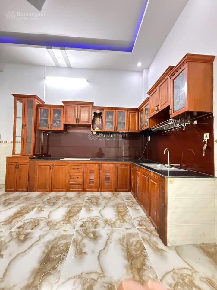 Bán gấp nhà mới đẹp hẻm 7m thông 155/lê đình cẩn 4.5x13m 3 lầu giá 6.95 tỷ giá tốt  0909 273 ***