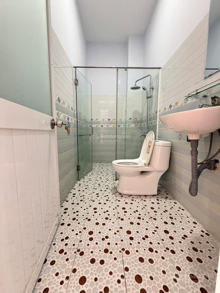 Bán gấp nhà mới đẹp hẻm 7m thông 155/lê đình cẩn 4.5x13m 3 lầu giá 6.95 tỷ giá tốt  0909 273 ***