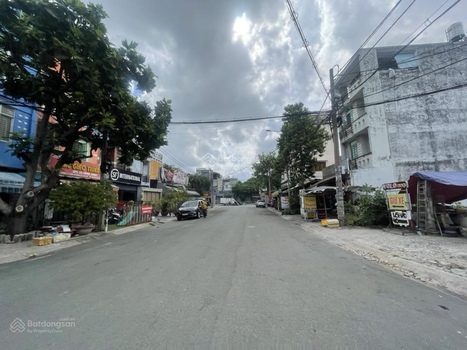 Bán lô đất mt đường 32 khu ao sen tên lửa 5x20m giá 13.5 tỷ cách eaon 100m giá tốt  0909 273 ***