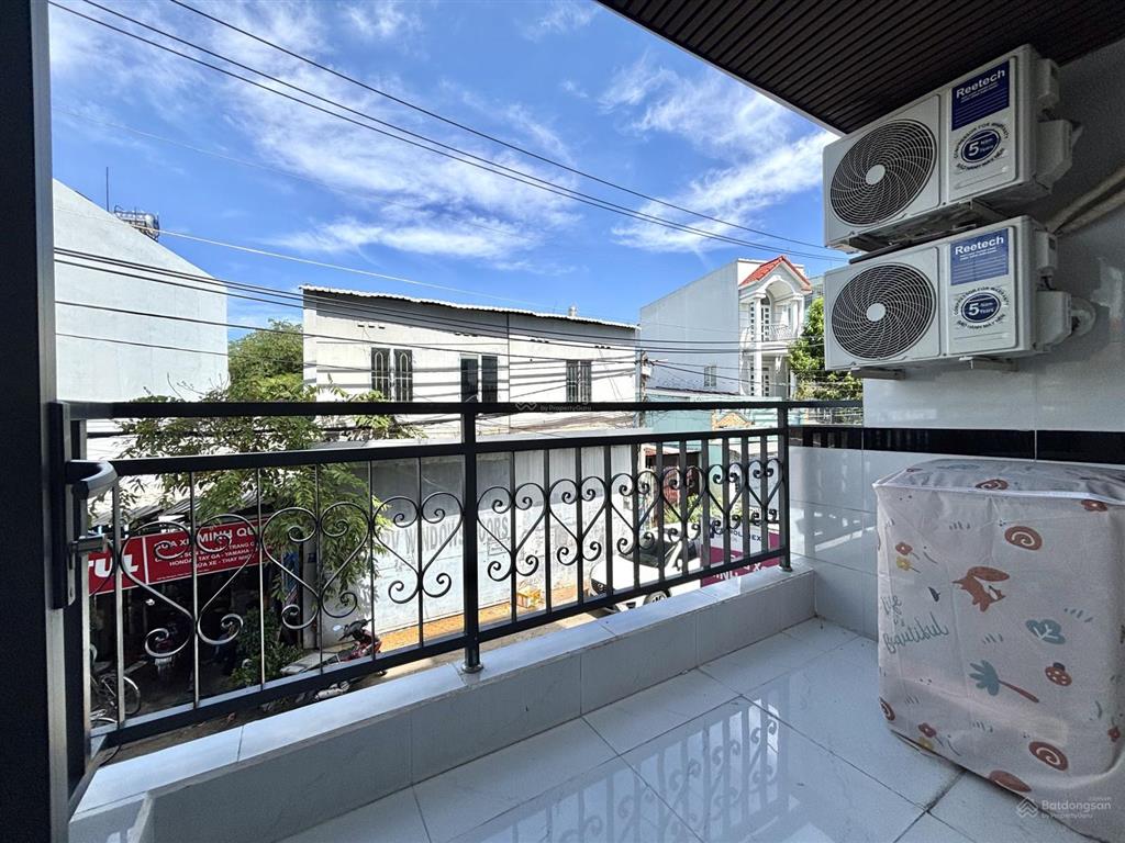 Studio ban công full nội thất ngay gần đh lao động xã hội
