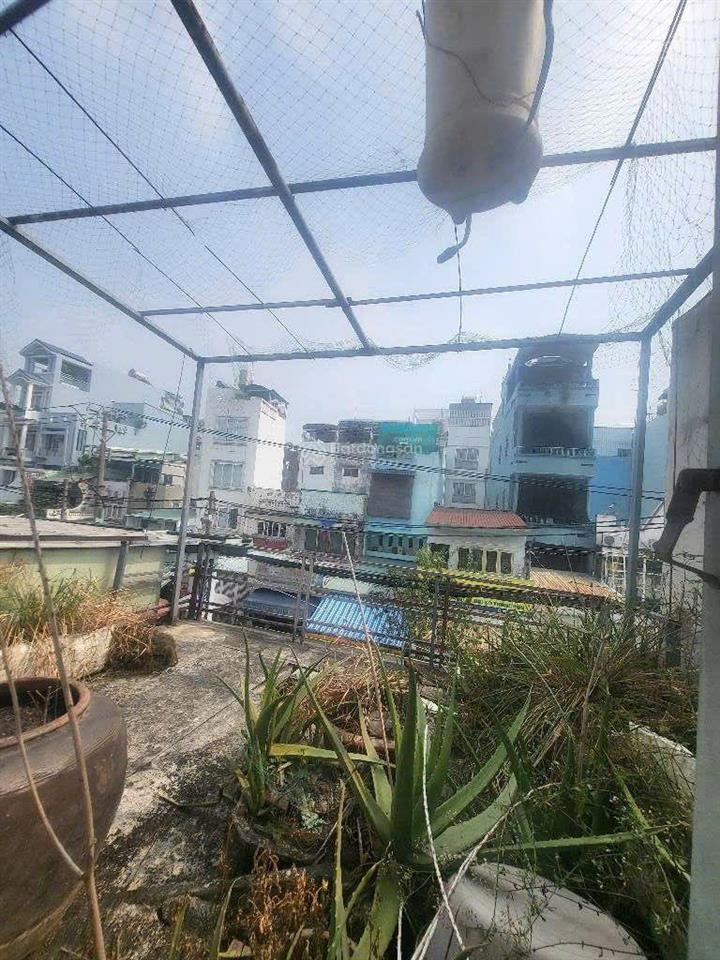 Mtkd lạc long quân  q11  gần đầm sen  3 tầng  39m2  dòng tiền 15tr/tháng  chỉ 5 tỷ tl