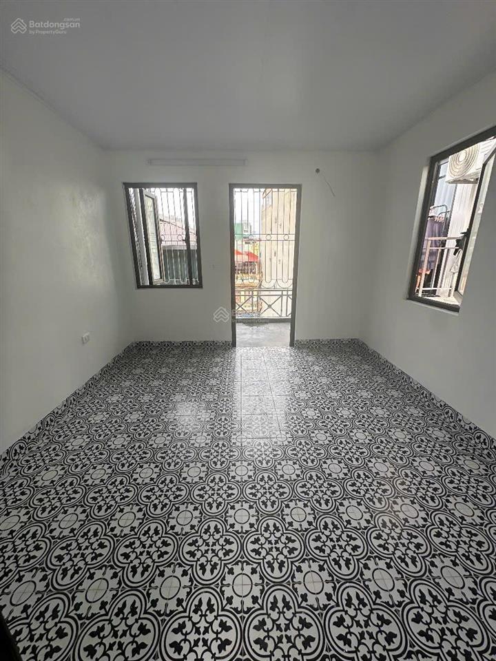 Bán nhà dân xây lô góc cực chắc chắn, ở sướng thoáng mát, yên tĩnh