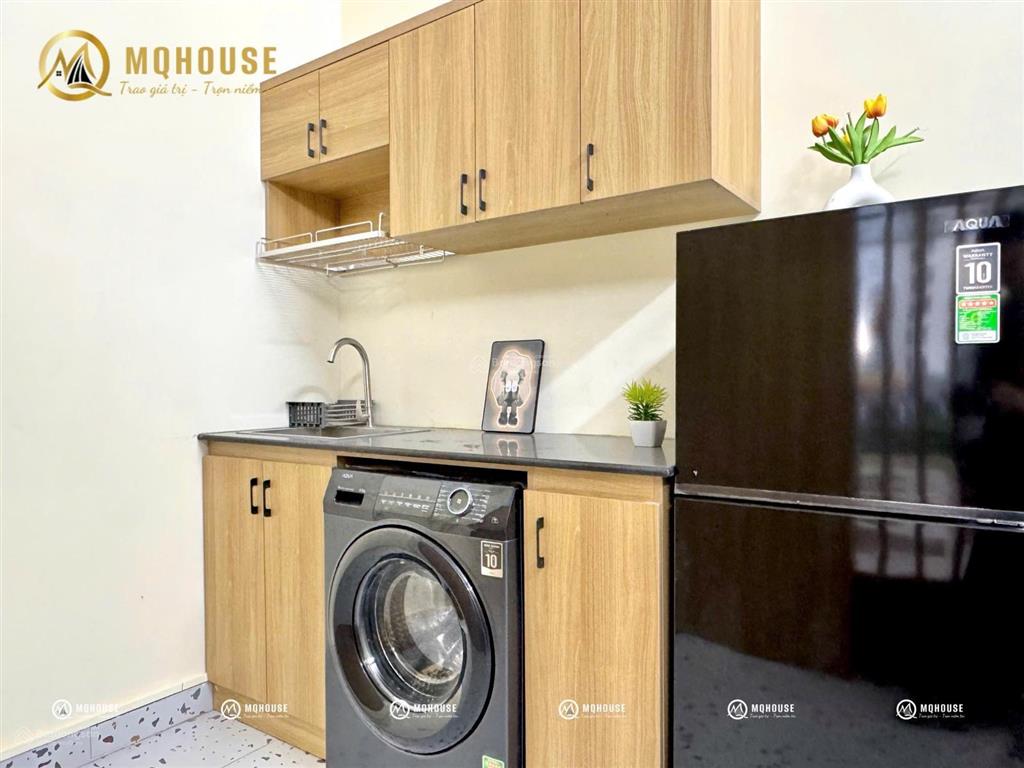 Studio ban công full nội thất máy giặt riêng ngay khu etown cộng hòa