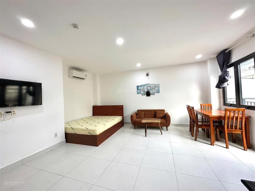 Studio rộng full nội thất ban công thoáng mát khu nhà ga t3