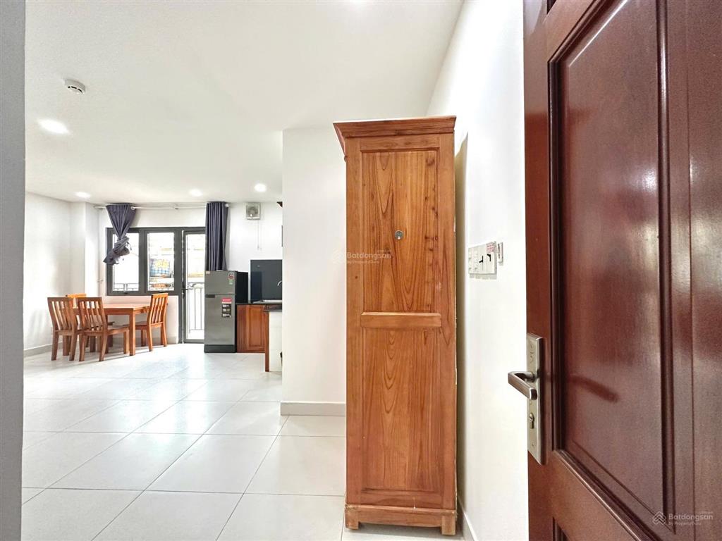 Studio rộng full nội thất ban công thoáng mát khu nhà ga t3