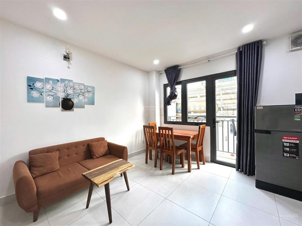 Studio rộng full nội thất ban công thoáng mát khu nhà ga t3