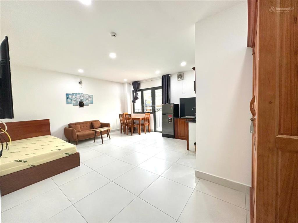 Studio rộng full nội thất ban công thoáng mát khu nhà ga t3