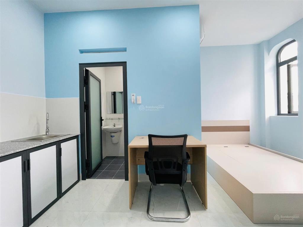 Studio ban công full nội thất  gần đh văn hiến  máy giặt riêng