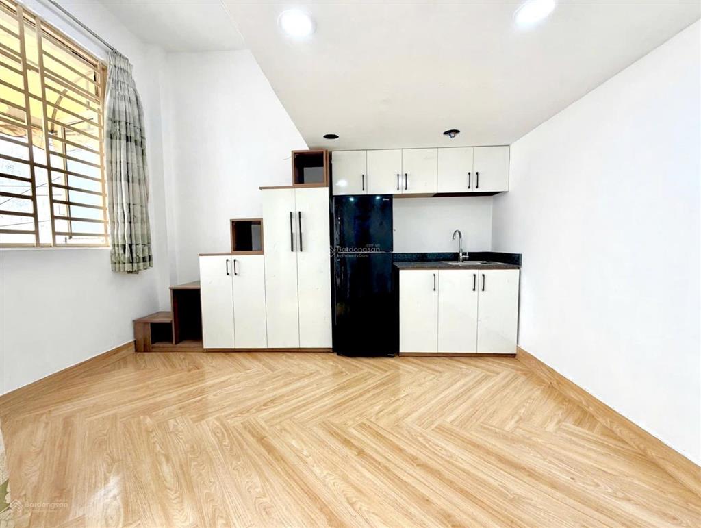 Duplex ban công rộng ngay khu etown tân bình