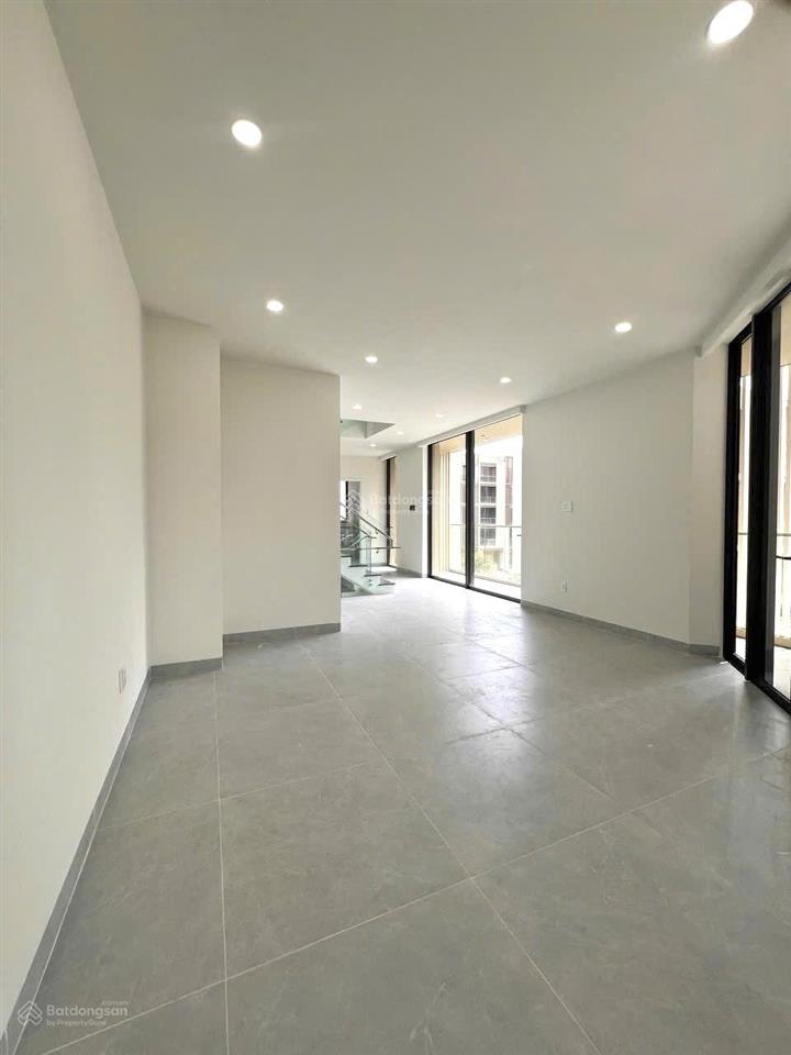 Cho thuê nhà phố soho căn góc giá tốt khu
