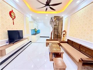 Chủ cần tiền nhờ e bán căn nhà tây tựu oto đỗ cửa, gần trường học các cấp giá 5,5 tỉ(có thương lượn