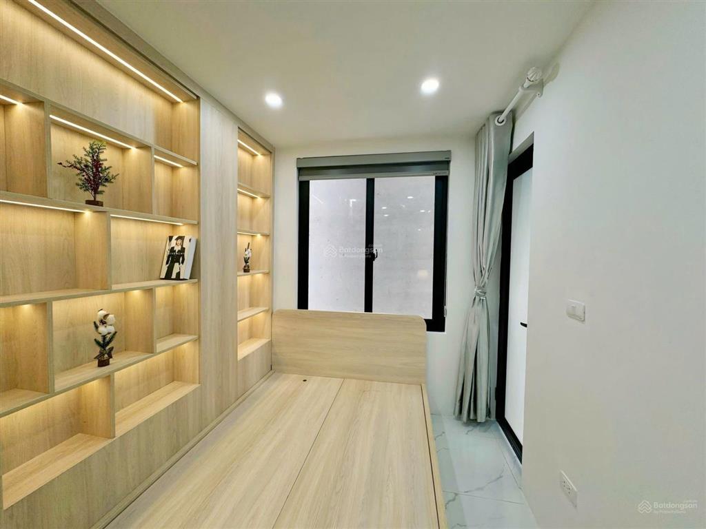 Tòa ccmn nguyễn ngọc vũ, 101m2*16p, lô góc 2 thoáng, thang máy, ngõ ô tô kd, pccc