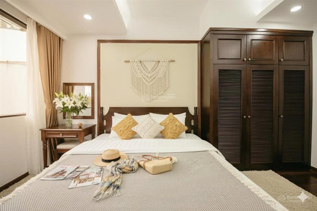 Siêu ngon  siêu rẻ  siêu trung tâm  toà chdv ccmn 80m  7 tầng  16pkk  dòng tiền hơn 100 tr/th
