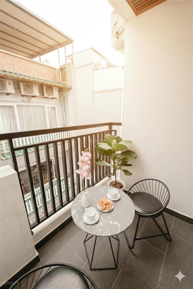 Siêu ngon  siêu rẻ  siêu trung tâm  toà chdv ccmn 80m  7 tầng  16pkk  dòng tiền hơn 100 tr/th