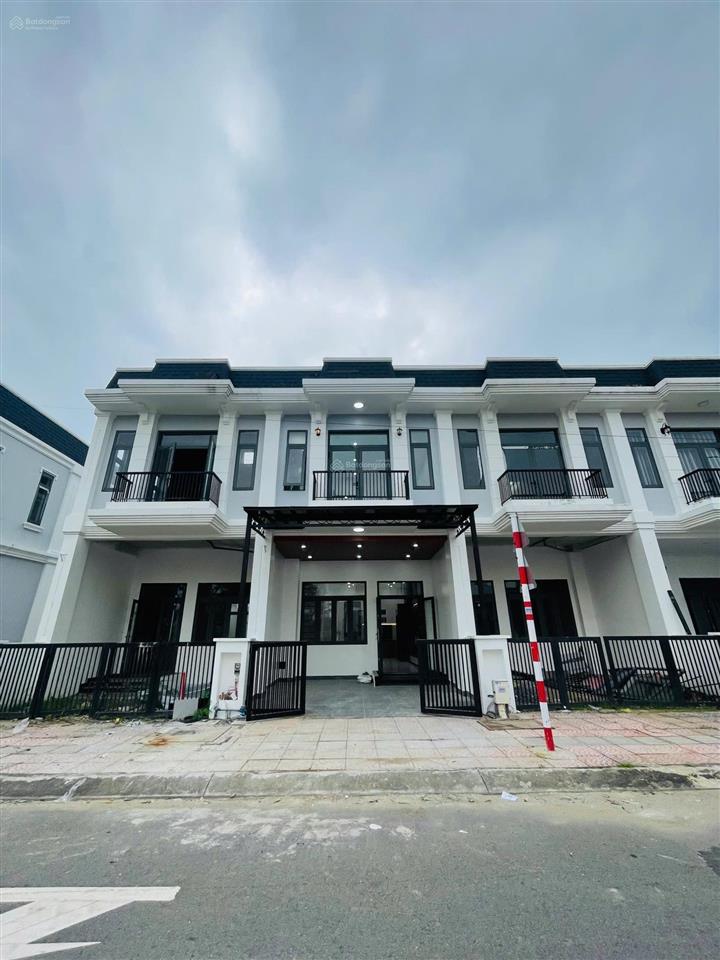 Nhà phố the sol city, 3,65 tỷ, 75m2, shr, hoan công, nhận nhà hoàn thiện ở ngay, 3pn 3wc