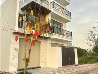 Đất đừơng 22 mét the sol city, giá tốt nhất 2,85 tỷ, 100m2 ở cạnh chợ hưng long