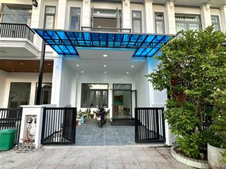 Nhà liền kề a923, 3,55 tỷ, 75m2, 3pn, 3wc, hướng tây bắc the sol city, giá tốt nhất