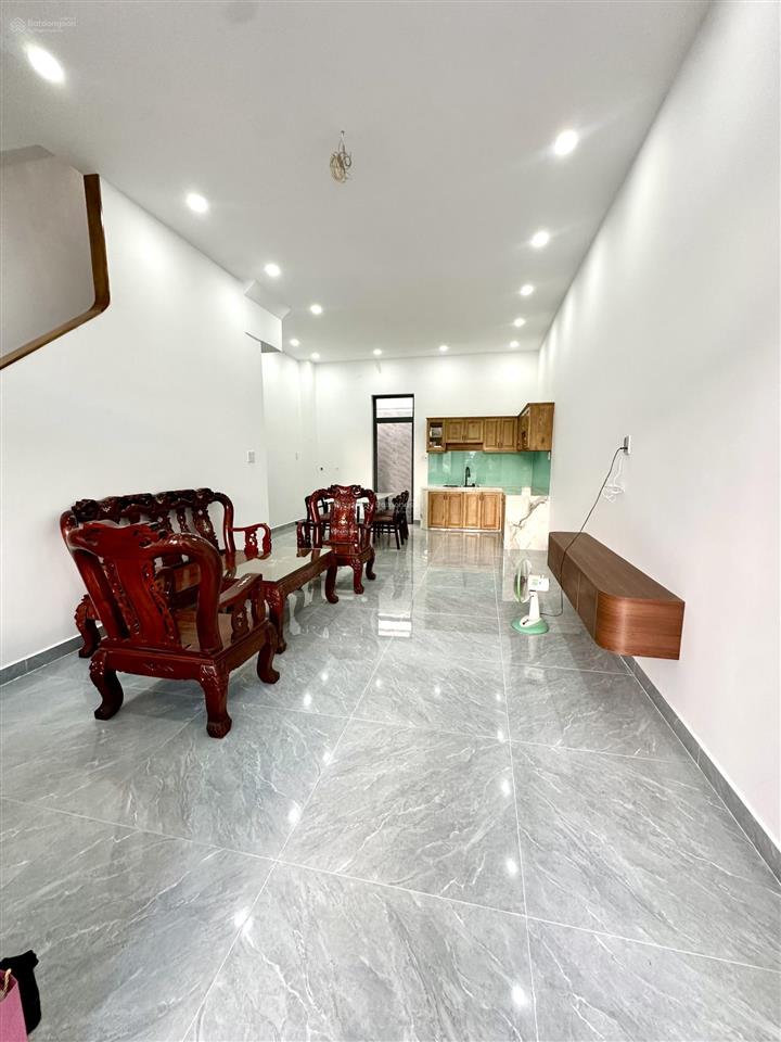 Nhà liền kề a9  23, 3,55 tỷ, 75m2, 3pn, 3wc, hướng tây bắc the sol city, giá tốt