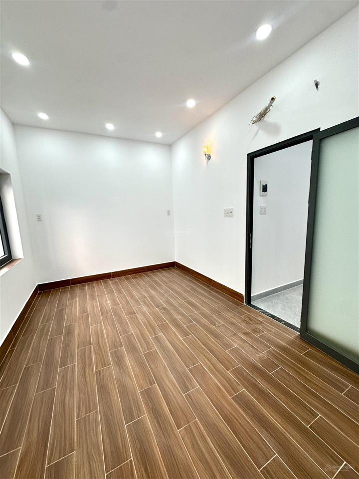 Nhà liền kề a9  23, 3,55 tỷ, 75m2, 3pn, 3wc, hướng tây bắc the sol city, giá tốt