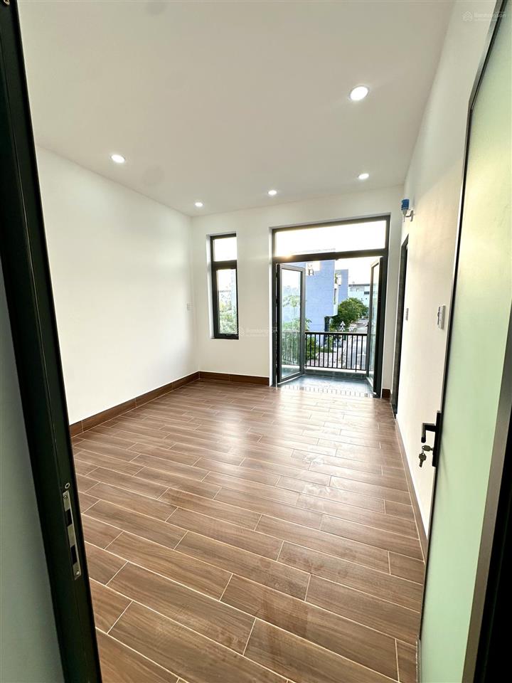 Nhà liền kề a9  23, 3,55 tỷ, 75m2, 3pn, 3wc, hướng tây bắc the sol city, giá tốt