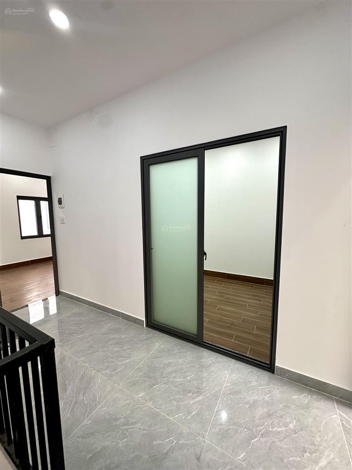 Nhà liền kề a9  23, 3,55 tỷ, 75m2, 3pn, 3wc, hướng tây bắc the sol city, giá tốt