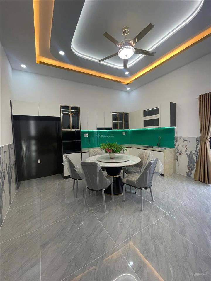 Nhà mt đường số 6,liền kề the sol city,xã phước lý, tây ninh, sau lưng chợ hưng long