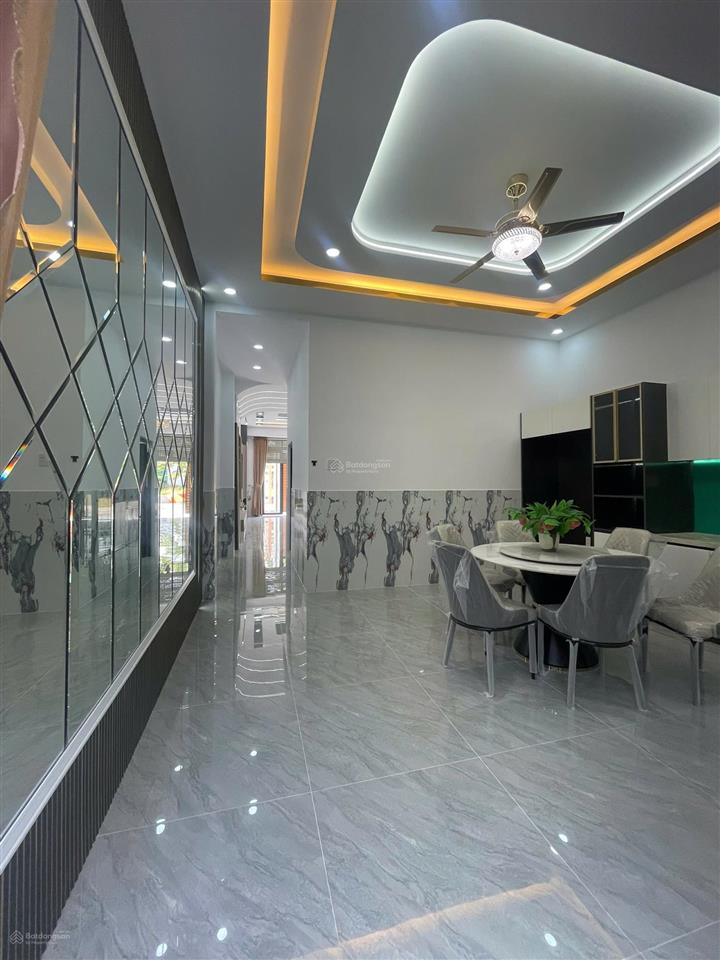Nhà mt đường số 6,liền kề the sol city,xã phước lý, tây ninh, sau lưng chợ hưng long