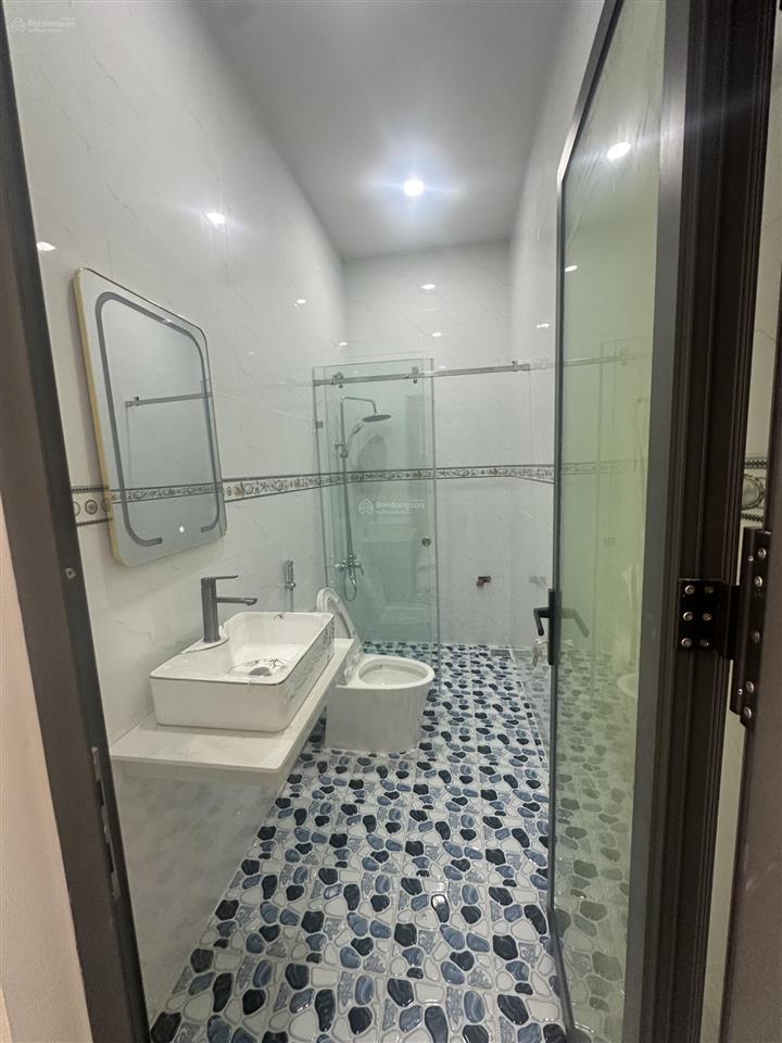 Nhà phố góc 3 lầu view hồ bơi the sol city, 4,350 tỷ, full nội thất, shr, đã hoàn công hỗ trợ vay
