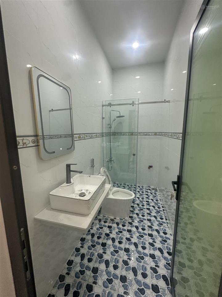 Nhà phố góc 3 lầu view hồ bơi the sol city, 4,350 tỷ, full nội thất, shr, đã hoàn công hỗ trợ vay