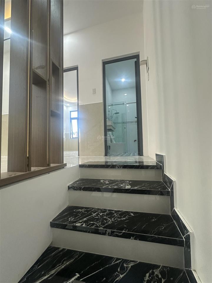 Nhà phố góc 3 lầu view hồ bơi the sol city, 4,350 tỷ, full nội thất, shr, đã hoàn công hỗ trợ vay