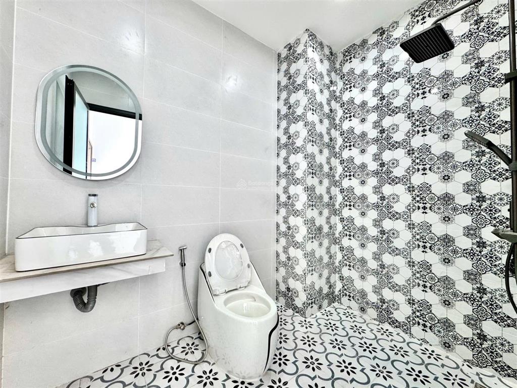 Nhà góc 2 mặt tiền the sol city, đường n9, 4tỷ550 80m2, shr, hoàn công, full nội thất, hỗ trợ vay