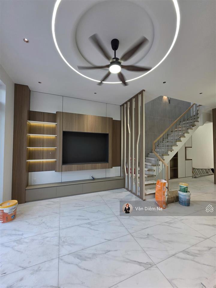 Bán nhà mặt phố view kênh mát 3,85 tỷ, còn tl 81m2 tại the sol city, long thượng, cần giuộc