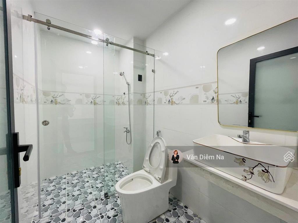Hàng hiếm nhà long trạch hoàn công, 1,99 tỷ, 108m2, np 3pn, 2wc, sổ sẵn, cho thuê ngay được.