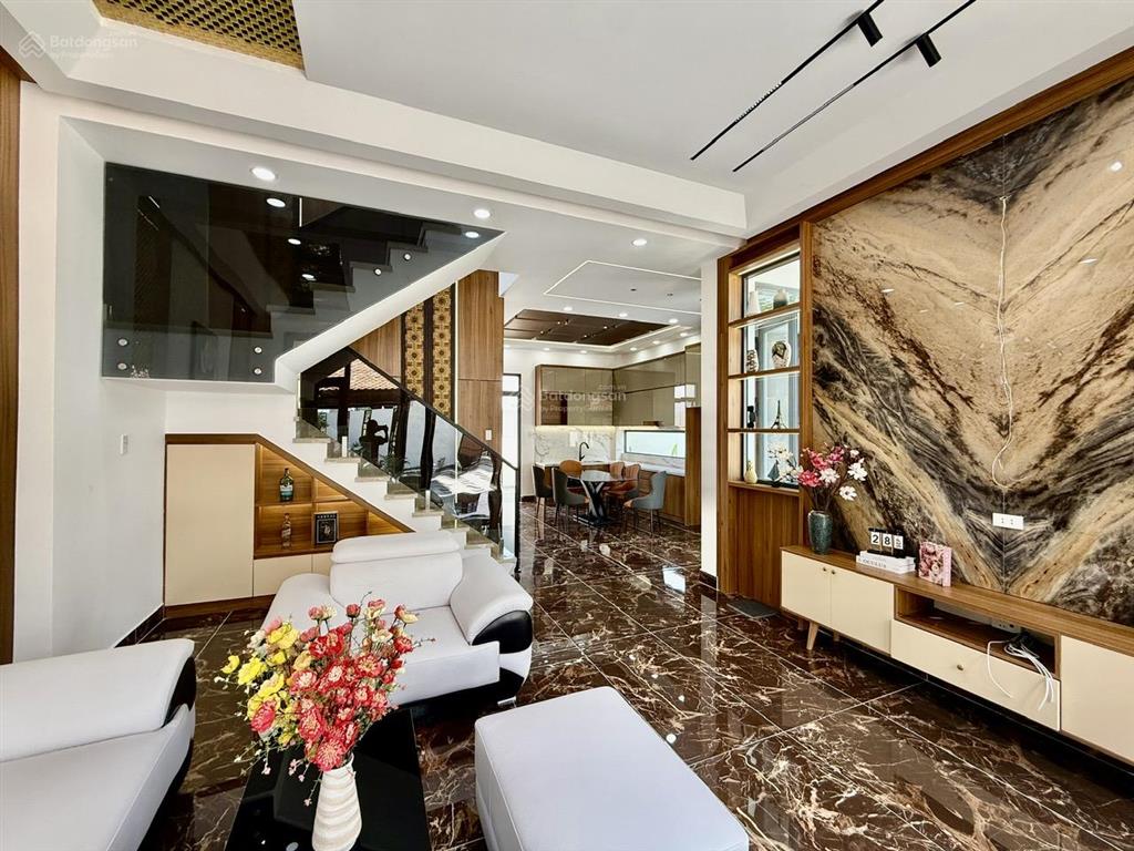 Bán biệt thự gia phú viên 230m2, tại long khê, cần đước, long an bao đẹp giá cực chất