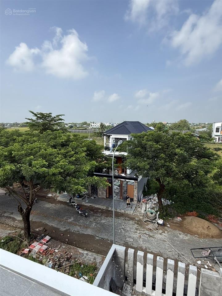Bán biệt thự gia phú viên 230m2, tại long khê, cần đước, long an bao đẹp giá cực chất