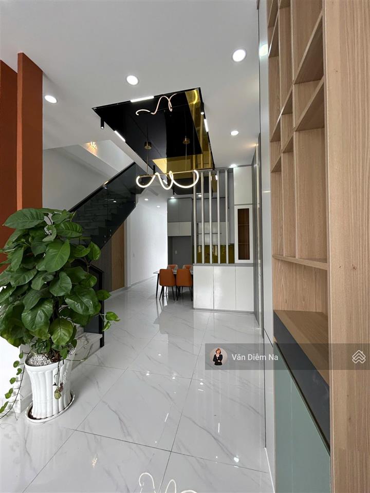 Mất khả năng chi trả, bán nhà đẹp ubnd rạch kiến 2,1 tỷ, 104m2, shr hoàn công