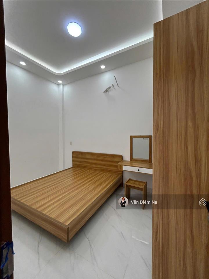Mất khả năng chi trả, bán nhà đẹp ubnd rạch kiến 2,1 tỷ, 104m2, shr hoàn công